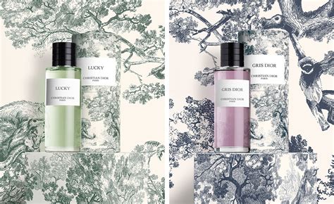 A toile de Jouy jungle showcases Dior perfume.